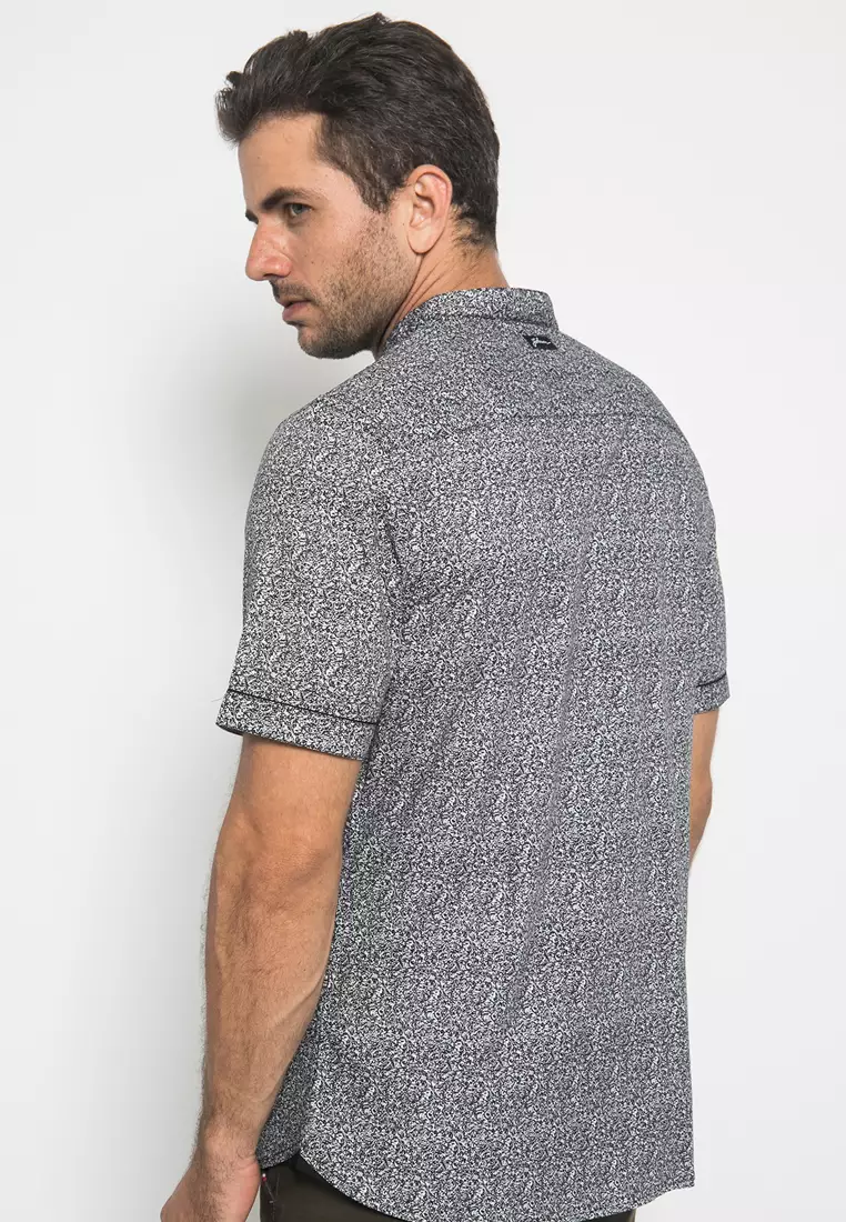 Johnwin - Kemeja Casual - Kemeja Pria - Motif Abstrak - Abu - Slim Fit - ASH.670.K880.762.C
