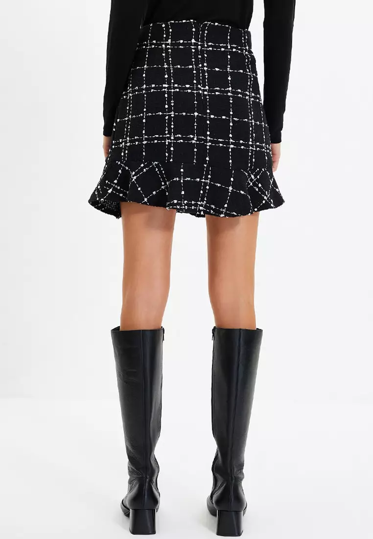 Woven Buttoned Skirt