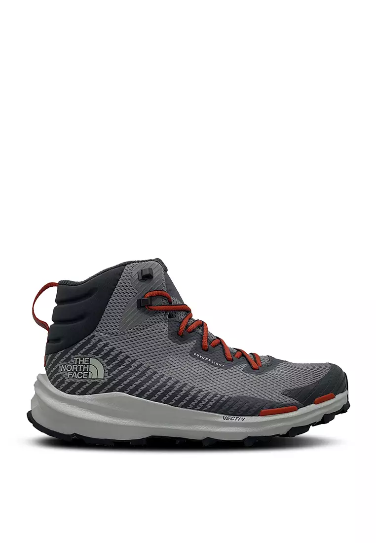Sepatu running the north face store