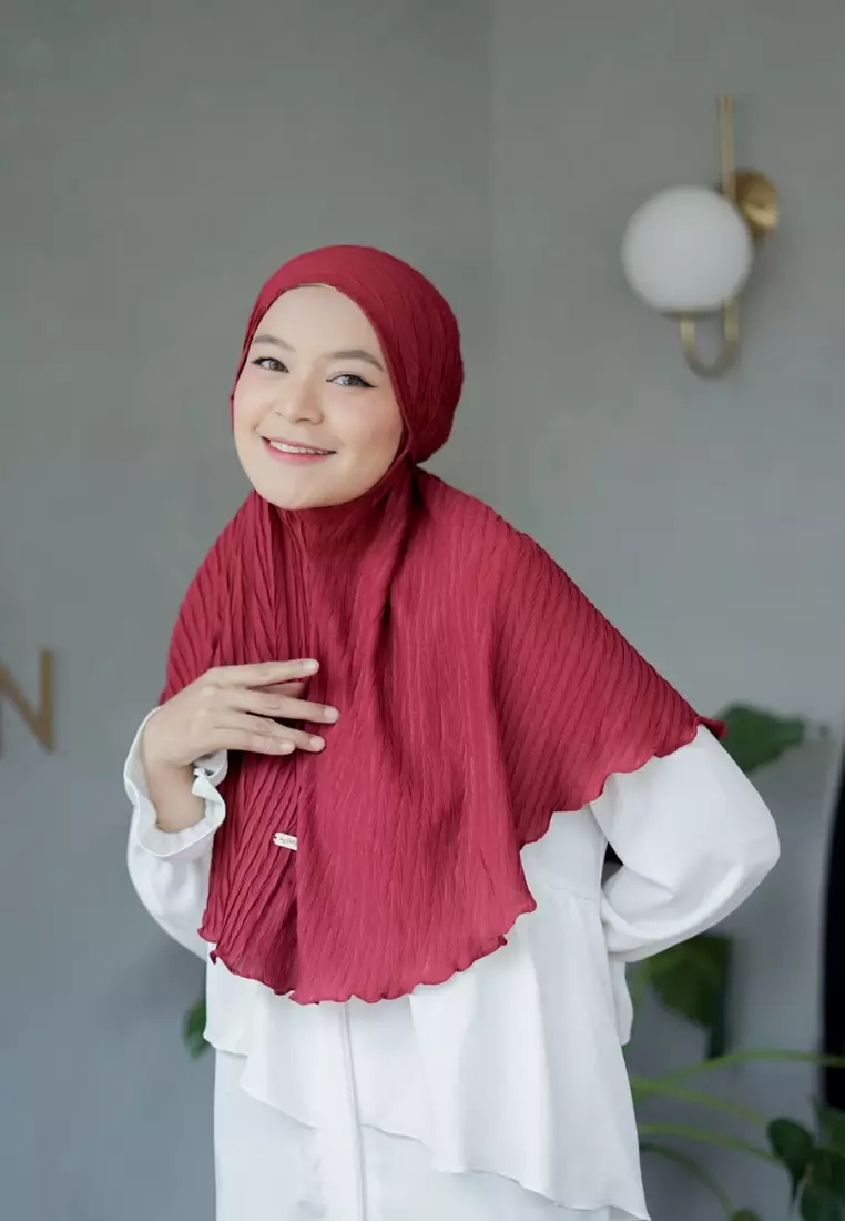 Sarma Bergo Maroon