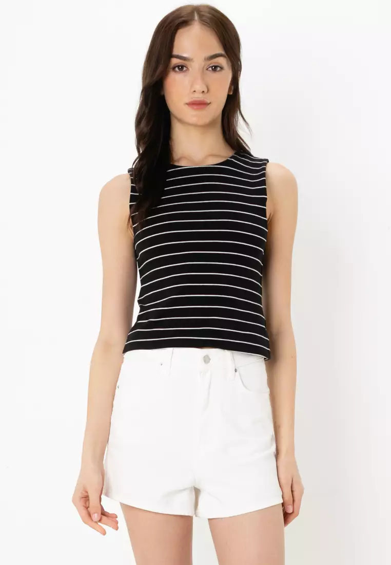 Close Knit Crop Shell Top