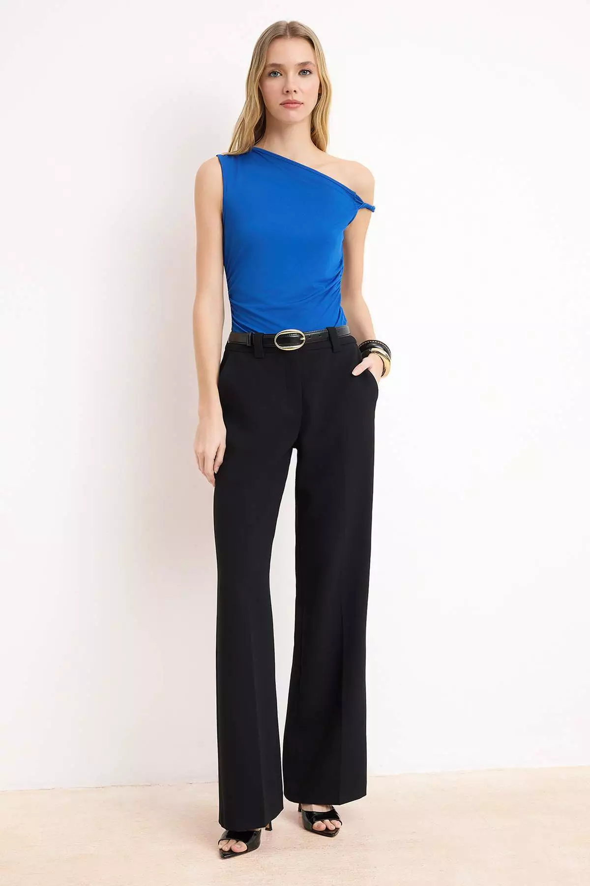 Cobalt Straight Fitted/Fitted Stretch Knit Blouse Twoss25Bz279