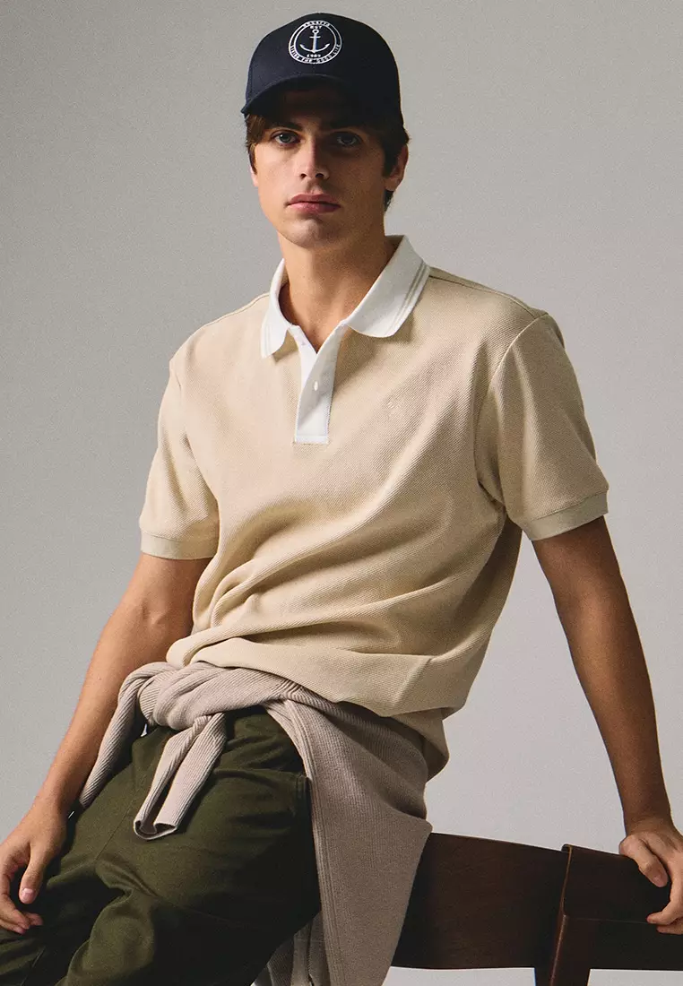 Regular Fit Polo Shirt With Contrast Placket & Collar In Honeycomb Pique