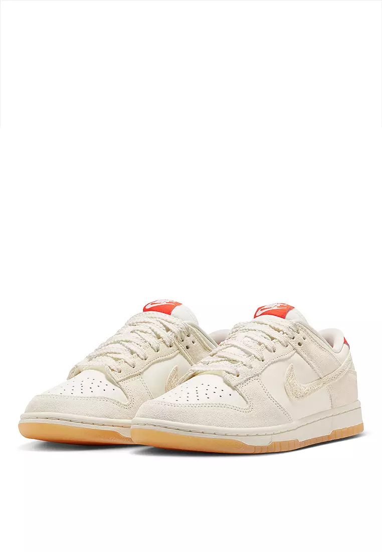 Dunk Low Shoes