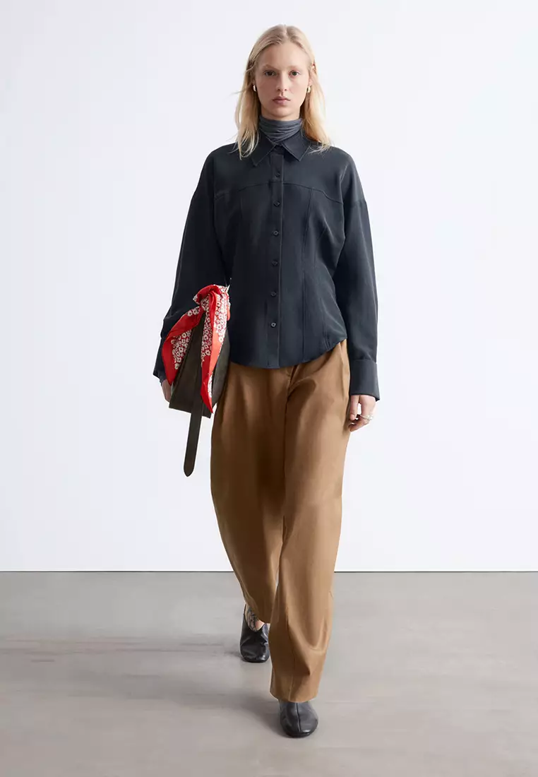 Balloon-Sleeved Tapered Shirt