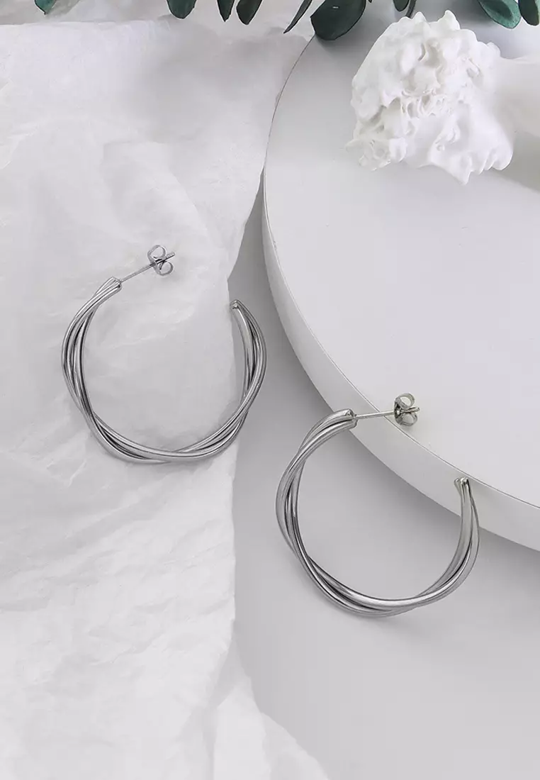Elsa White Gold Stud Earrings