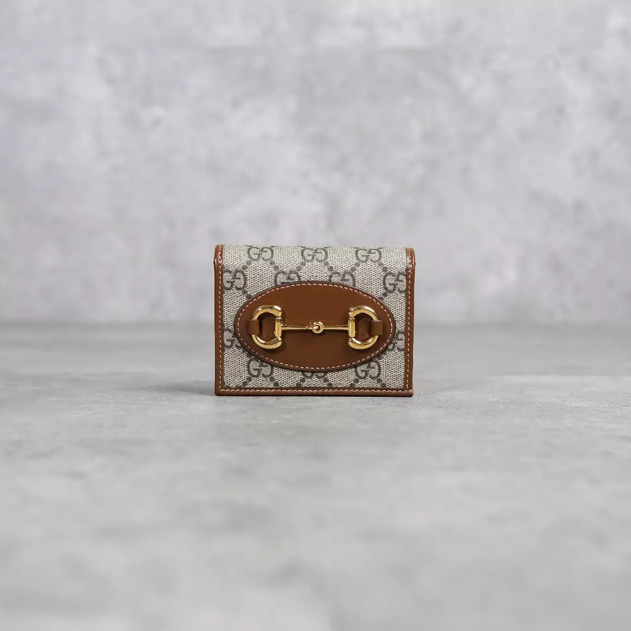 Dompet GUCCI HORSEBIT 1955 MONOGRAM BEIGE CAMEL BIFOLD WALLET 100% ORIGINAL