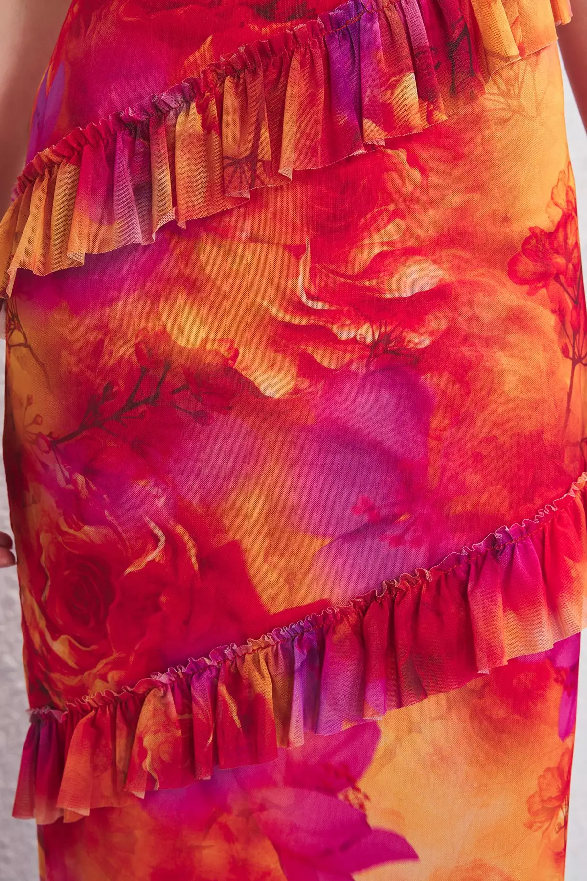 Multicolored Ruffle Detailed Tulle Lined Maxi Evening Prom Dress TPRSS25AE00174