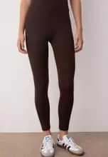 Black/Brown