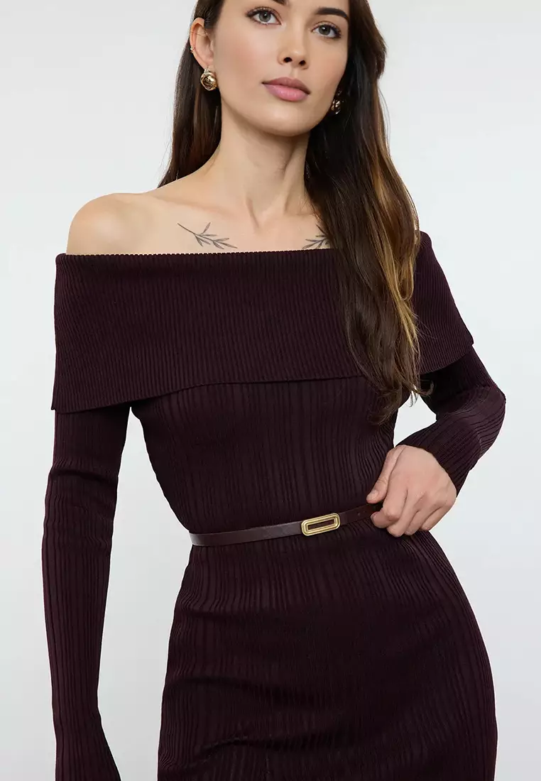 Black-Burgundy Buckled 2-Pack Leather Look Belt