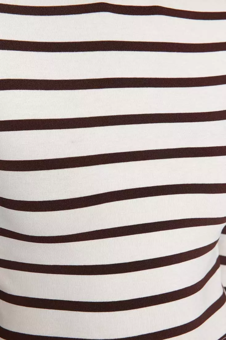 Striped Fitted Crop Knit Top