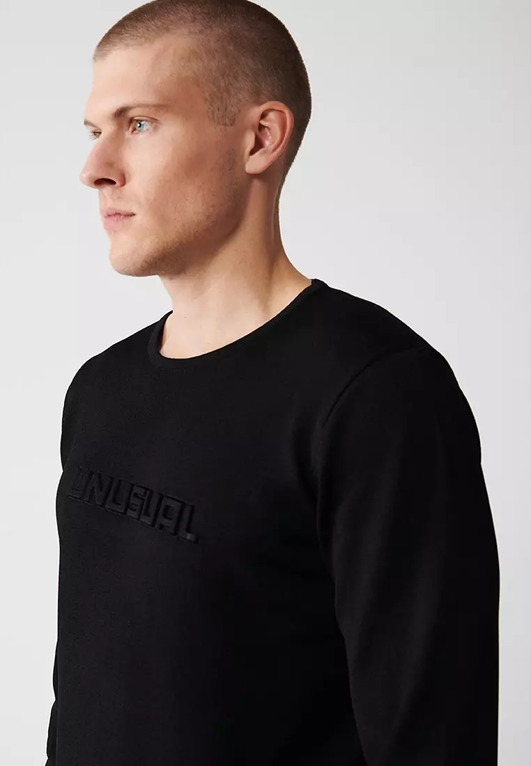 Men's Black Crew Neck Printed Rayon Knitwear Sweater A32Y5033