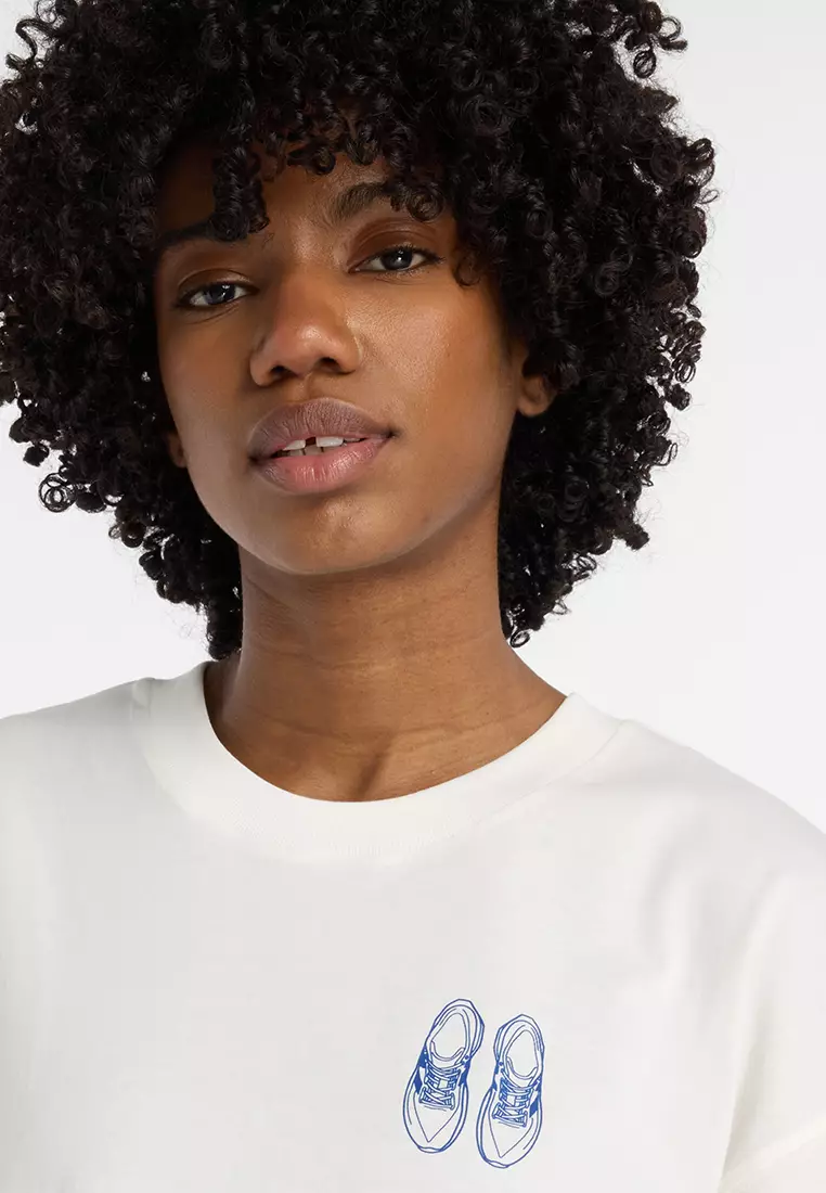 Outfit Layout T-Shirt