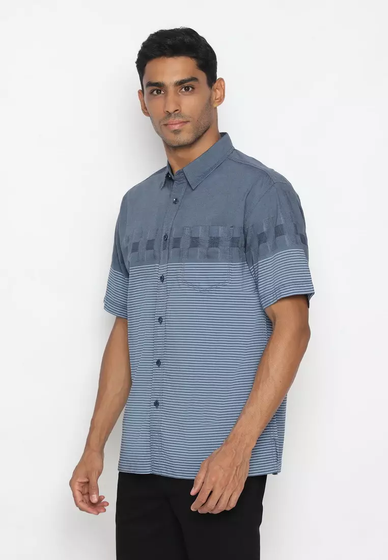 POLICE Kemeja Border Printing Regular Fit Pria