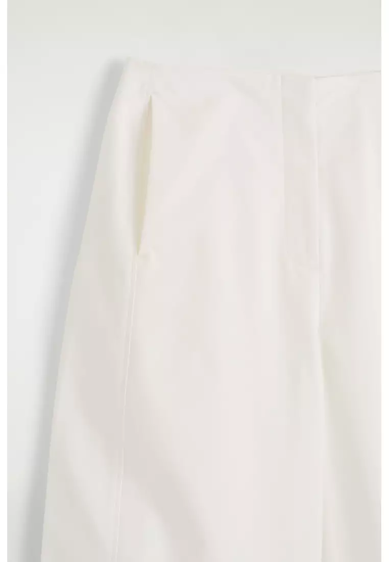 CROPPED BARREL-LEG COTTON TROUSERS