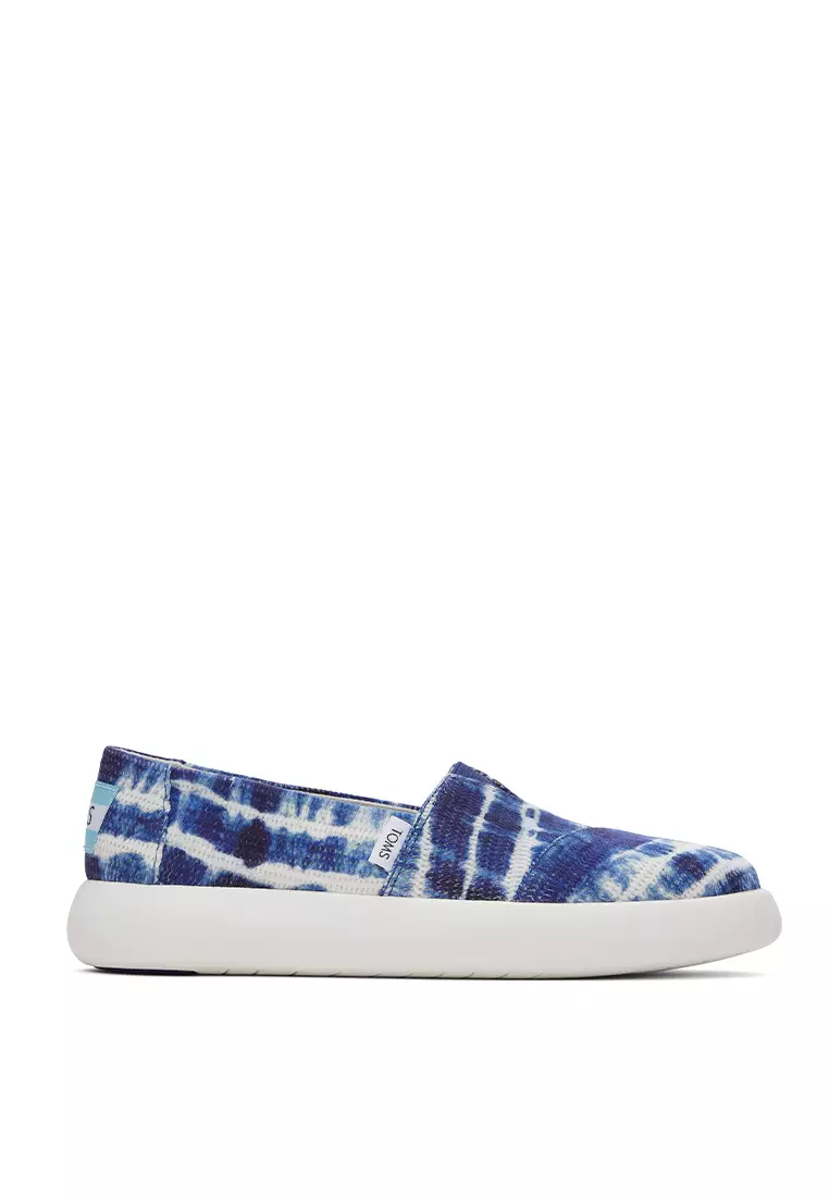 Navy crochet cheap toms
