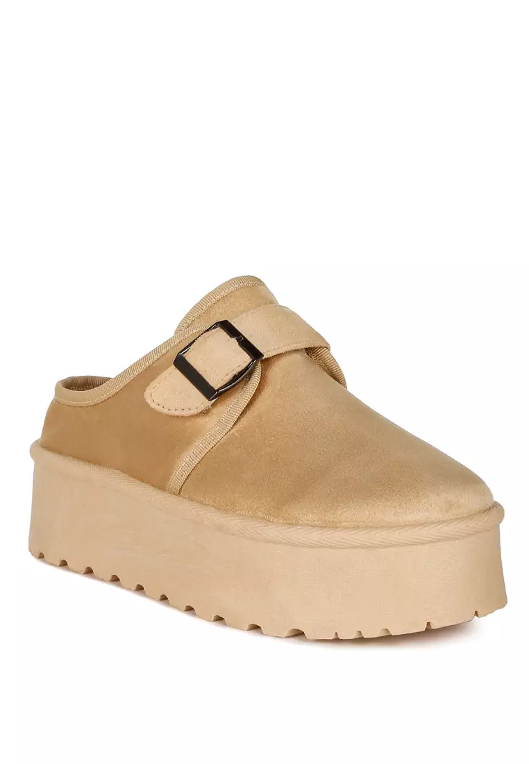Buckle Strap Platform Classic Slip-On in Beige