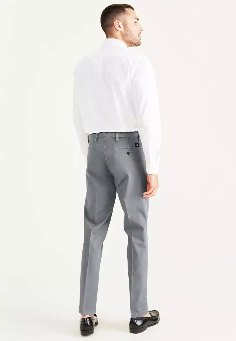 Dockers workday khaki slim hotsell tapered fit