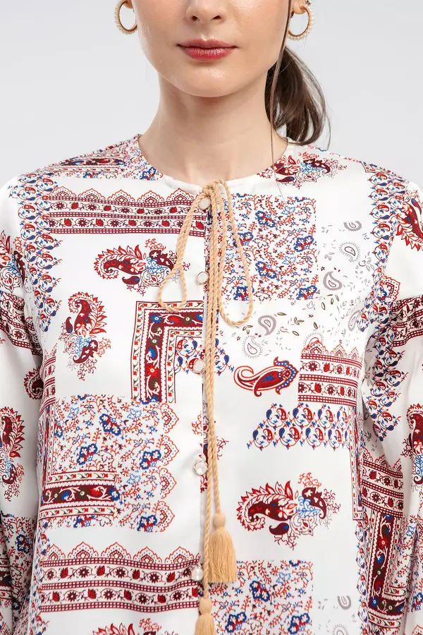 MINIMAL - Zhevina - Blus Lengan Balon Motif Paisley - Off White Colour Offwhite