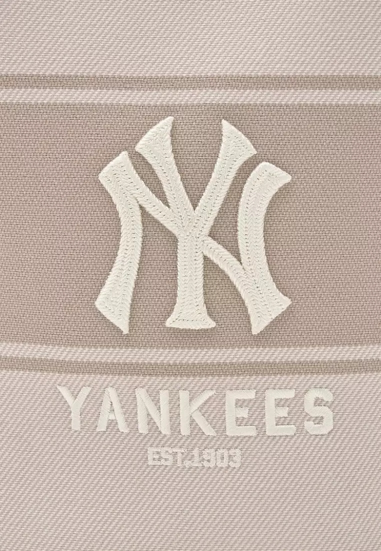 ☆MLB Korea☆ Varsity Lettering Canvas Bucket Bag NY Cream VARSITY BUCKET BAG – VALIRAM247.COM