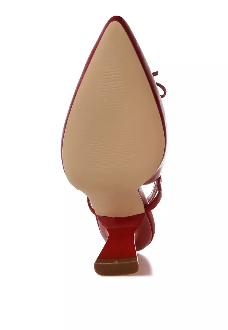 Sepatu Slingback Runcing dengan Tumit Kucing Warna Merah