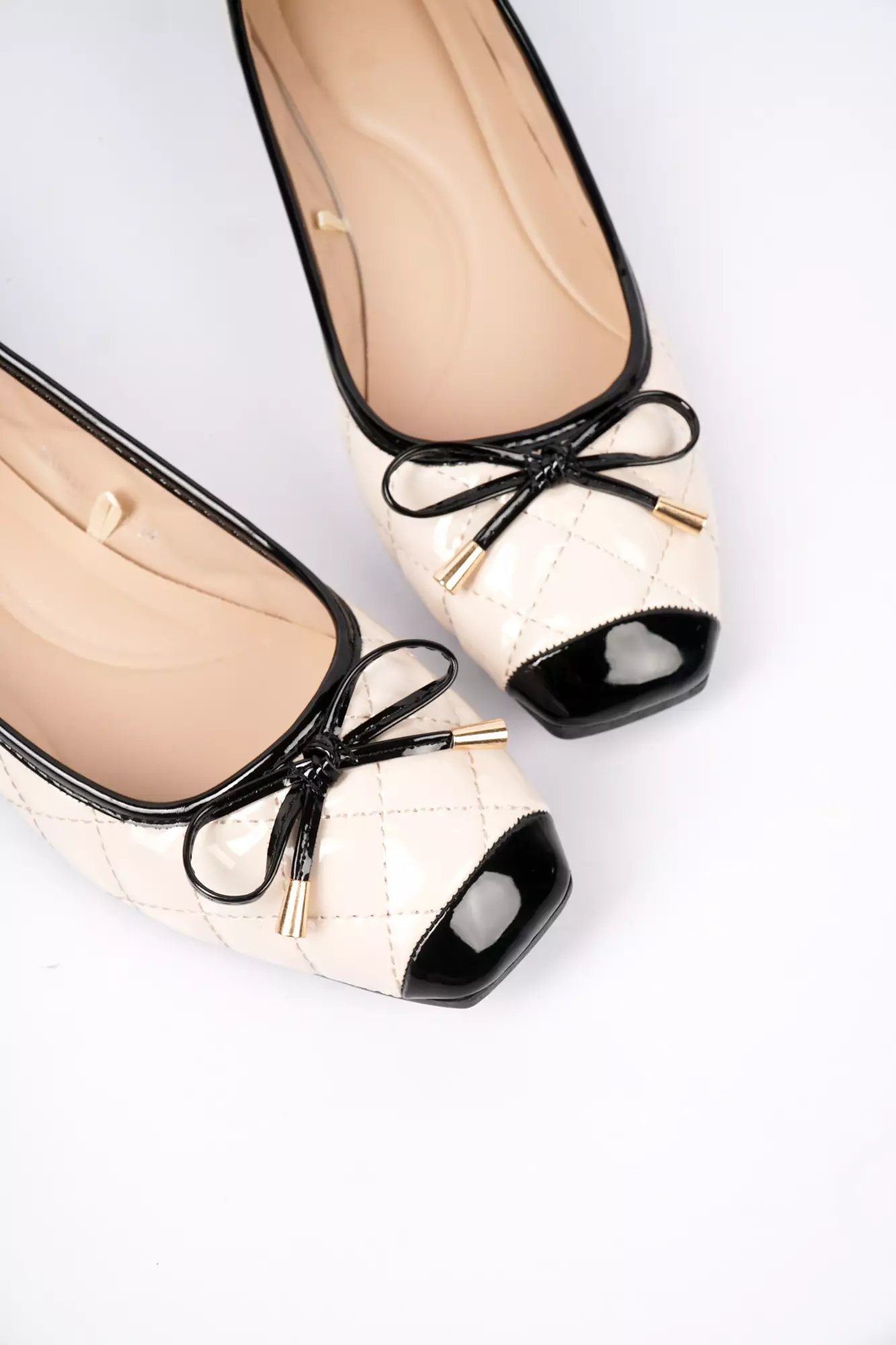 Blow Boja Flats Shoes Wanita MINNIK 0020