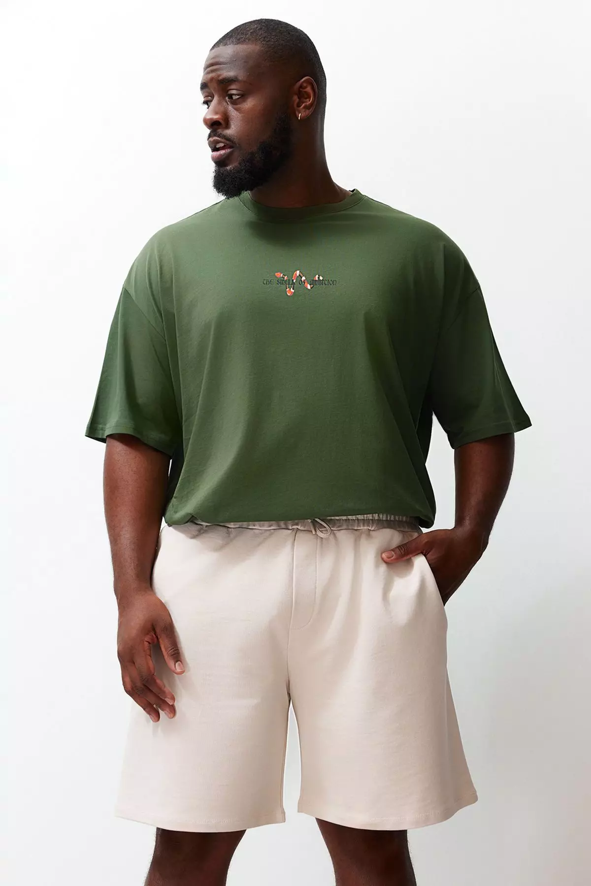 Large Size Stone Regular Cut Comfortable 100% Cotton Basic Shorts TMNSS24AP00001