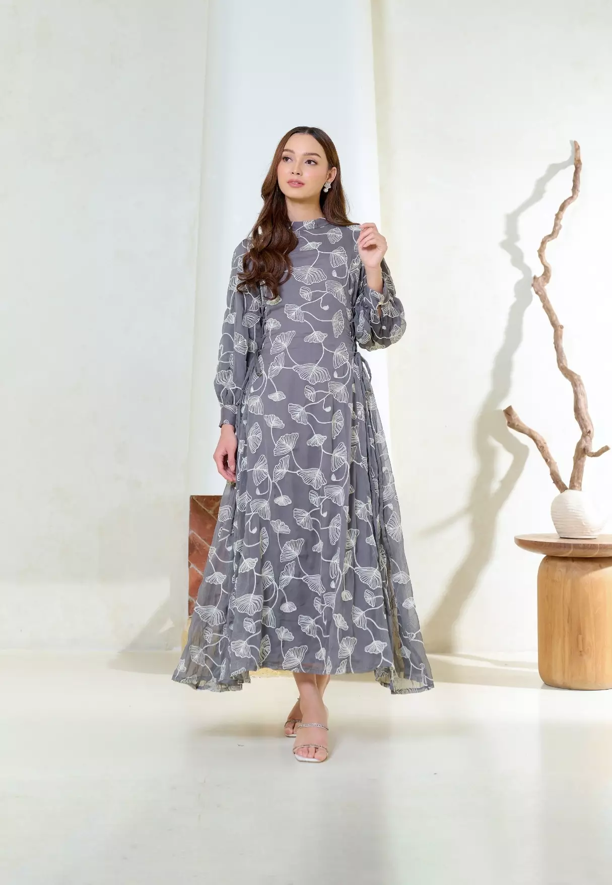 Zakiyya Dress - Stone