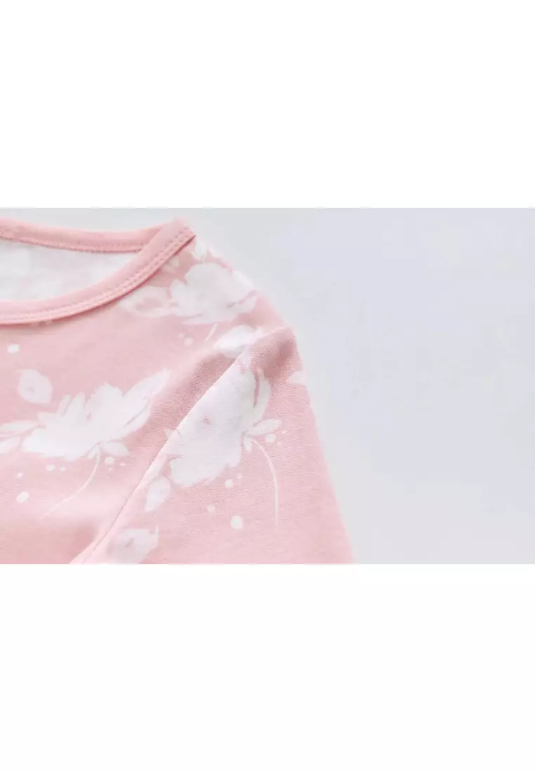 嬰兒小孩睡衣 粉白色花朵上衣及褲子套裝