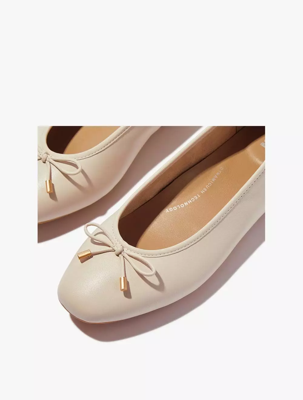 Fitflop Delicato Bow Soft Leather Ballet Flats - Paris Beige
