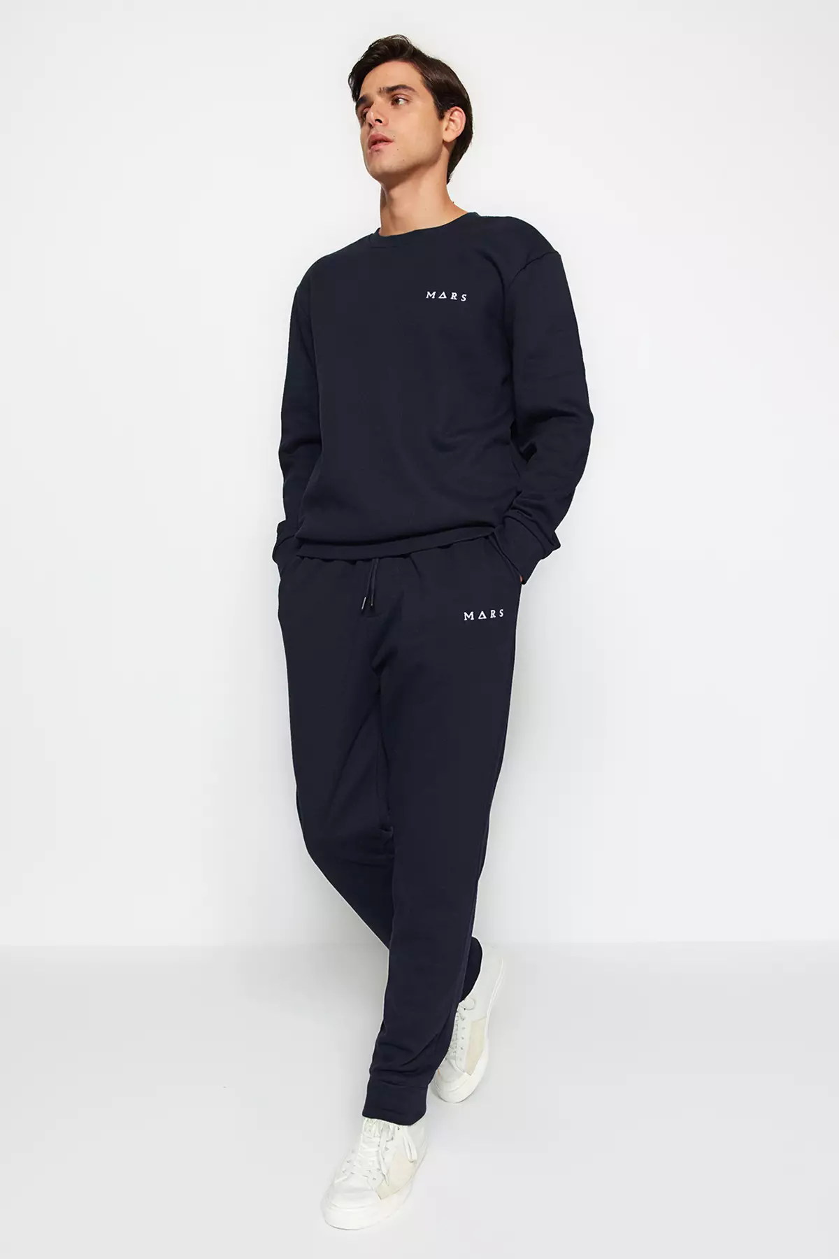 Trendyol Embroidered Pajamas Set