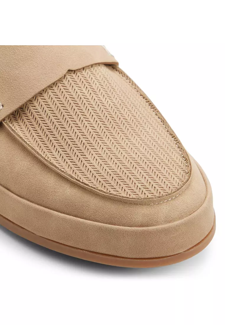 Arroyo Loafers