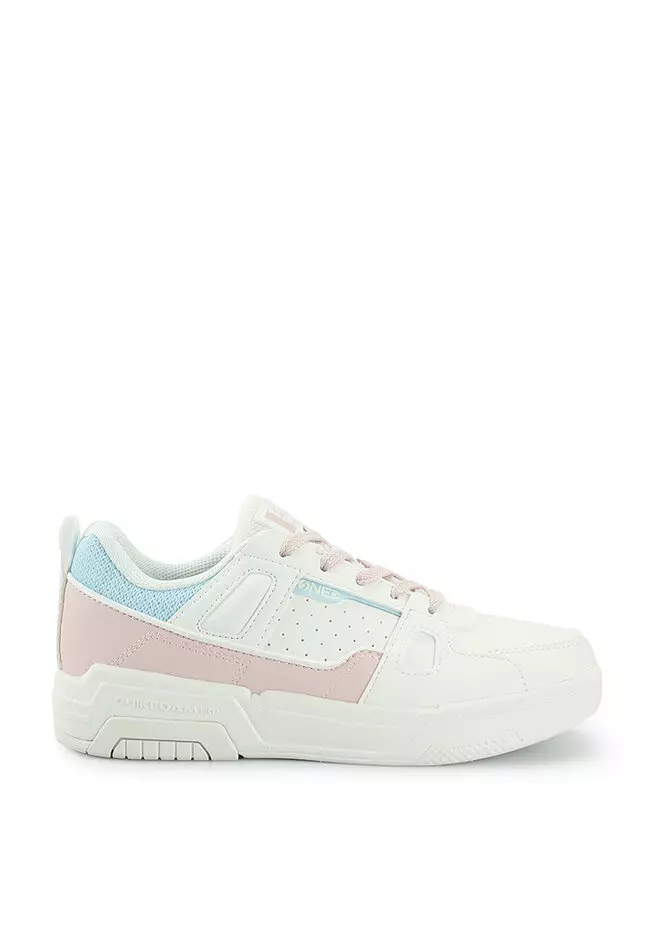 Adidas continental clearance 80 skateboard shoes