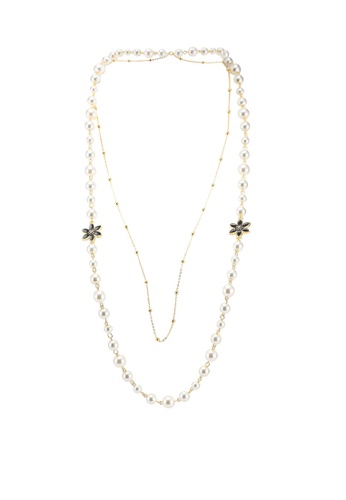 Red S Revenge Fancy Flower Long Pearl Necklace 2021 Buy Red S Revenge Online Zalora Hong Kong