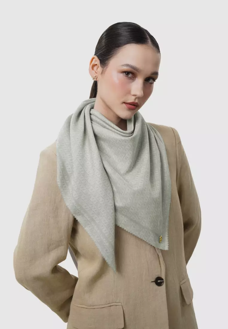 Interlock Voile Square - Abbey Stone