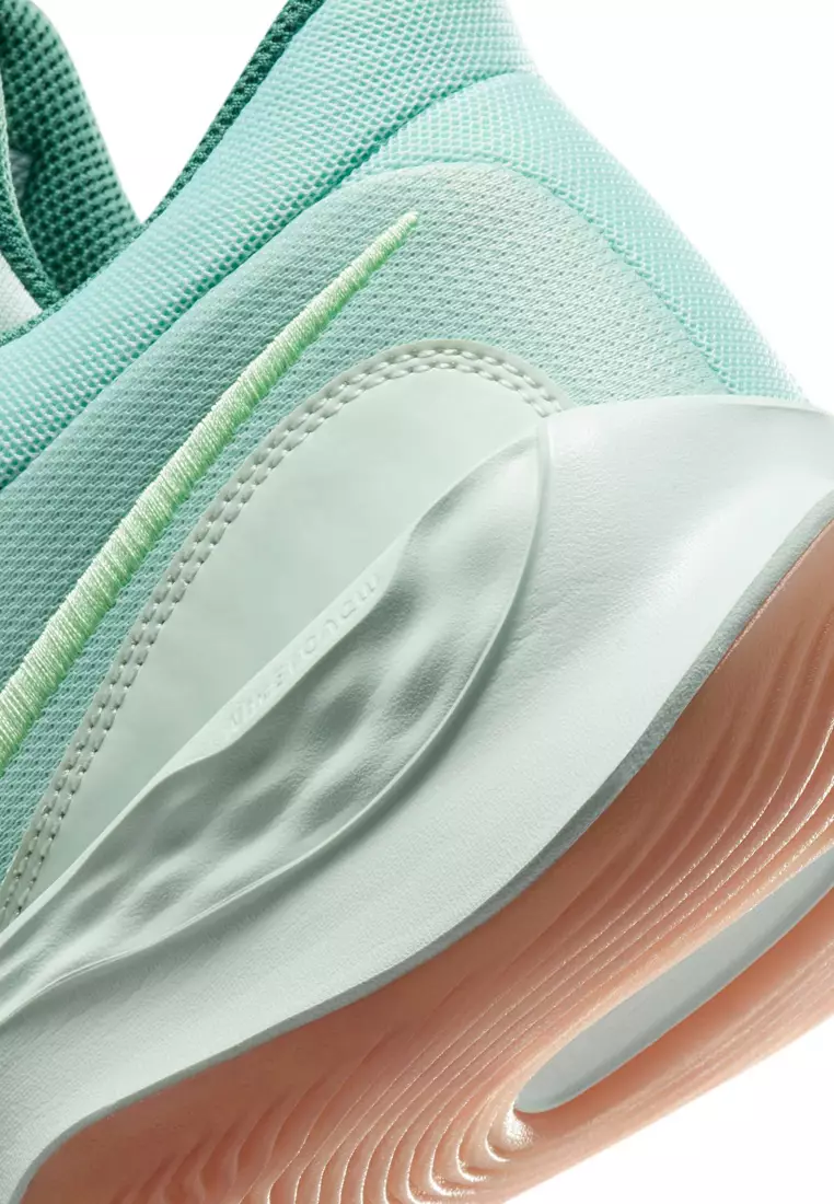 Elevate 3 Basketball Shoes