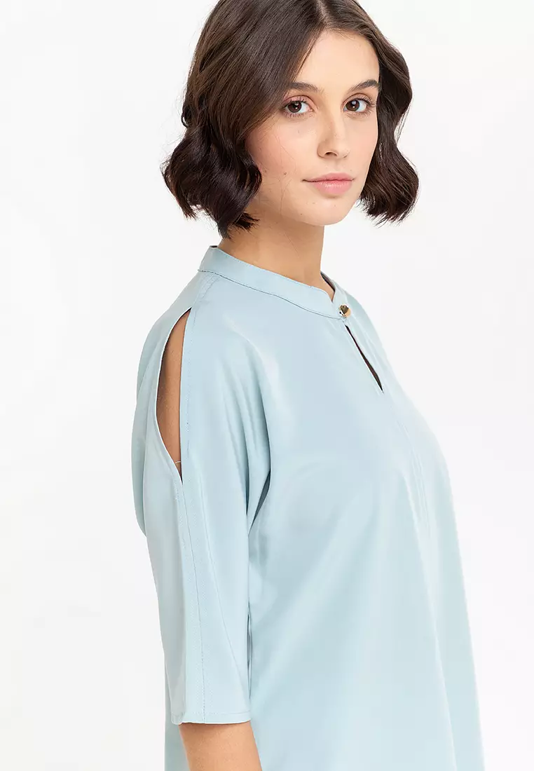 Leith Batwing Blouse with Shoulder Slit