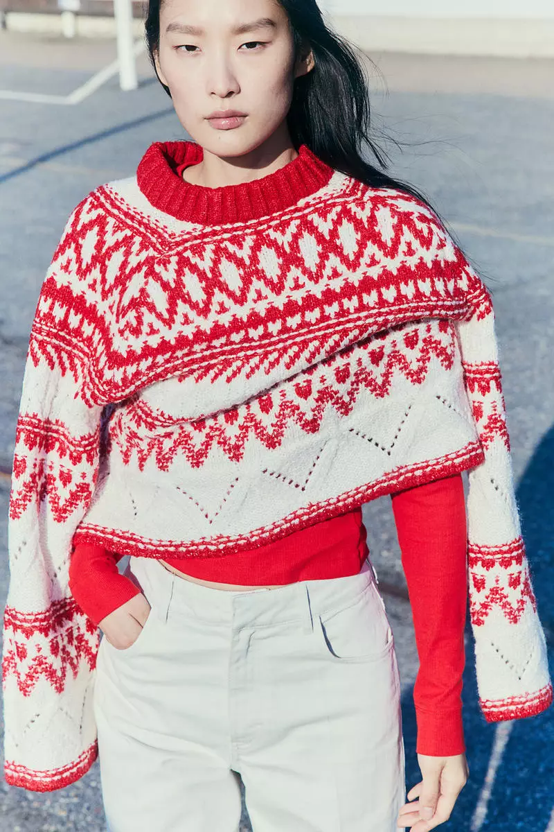 Jacquard-knit jumper