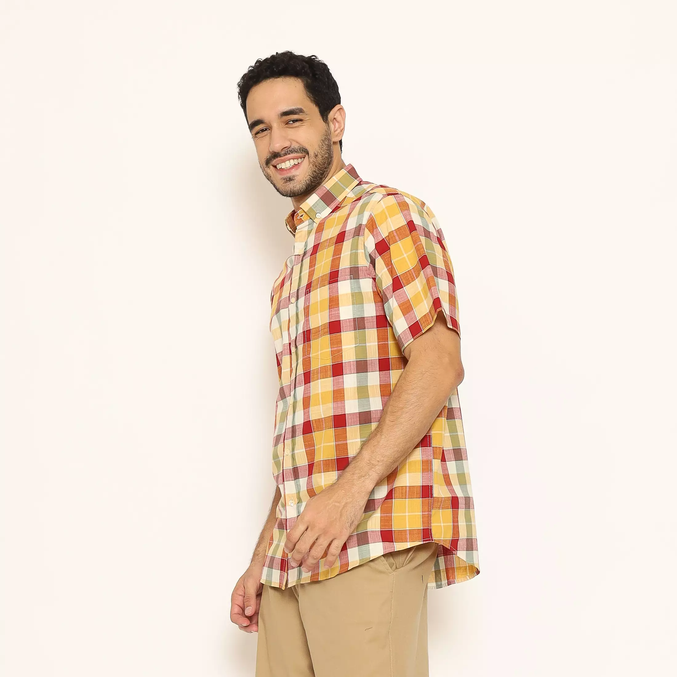 Lawell Kemeja Pria Lengan Pendek Kotak-Kotak Regular Fit warna Mustard – JETRO