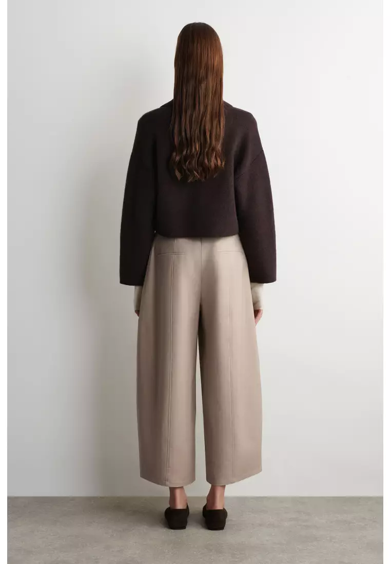 CROPPED BARREL-LEG COTTON TROUSERS