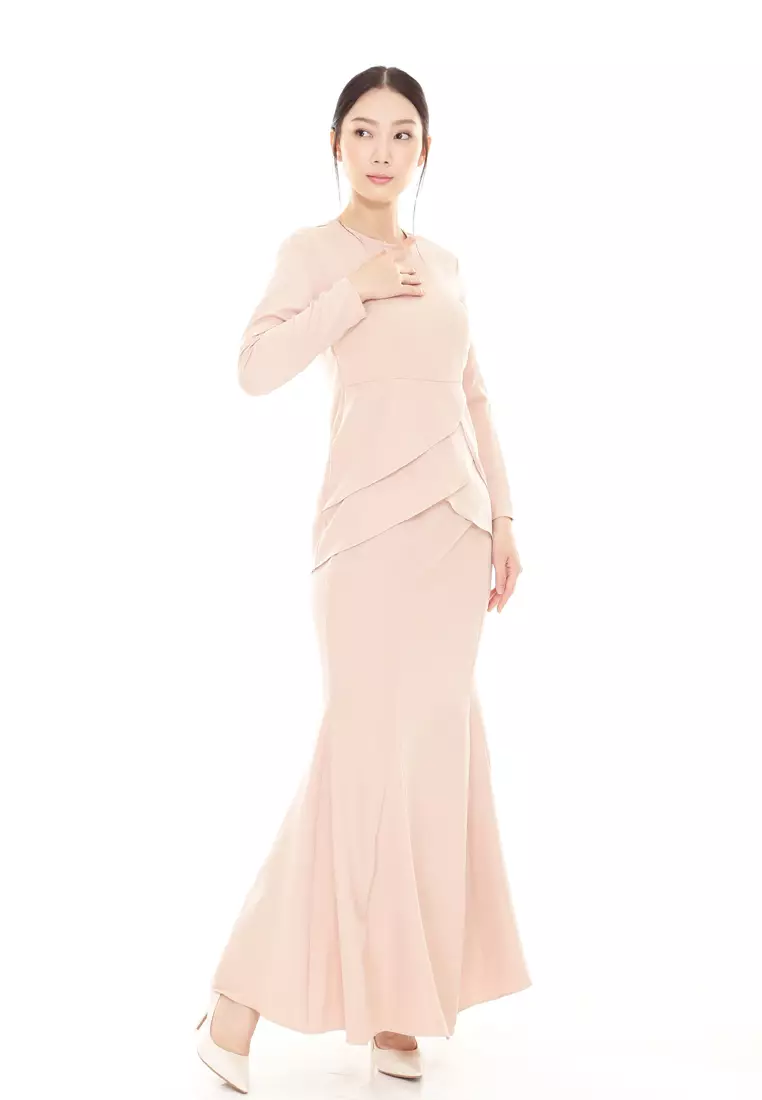 Piyona Kurung in Nude Skin Brown