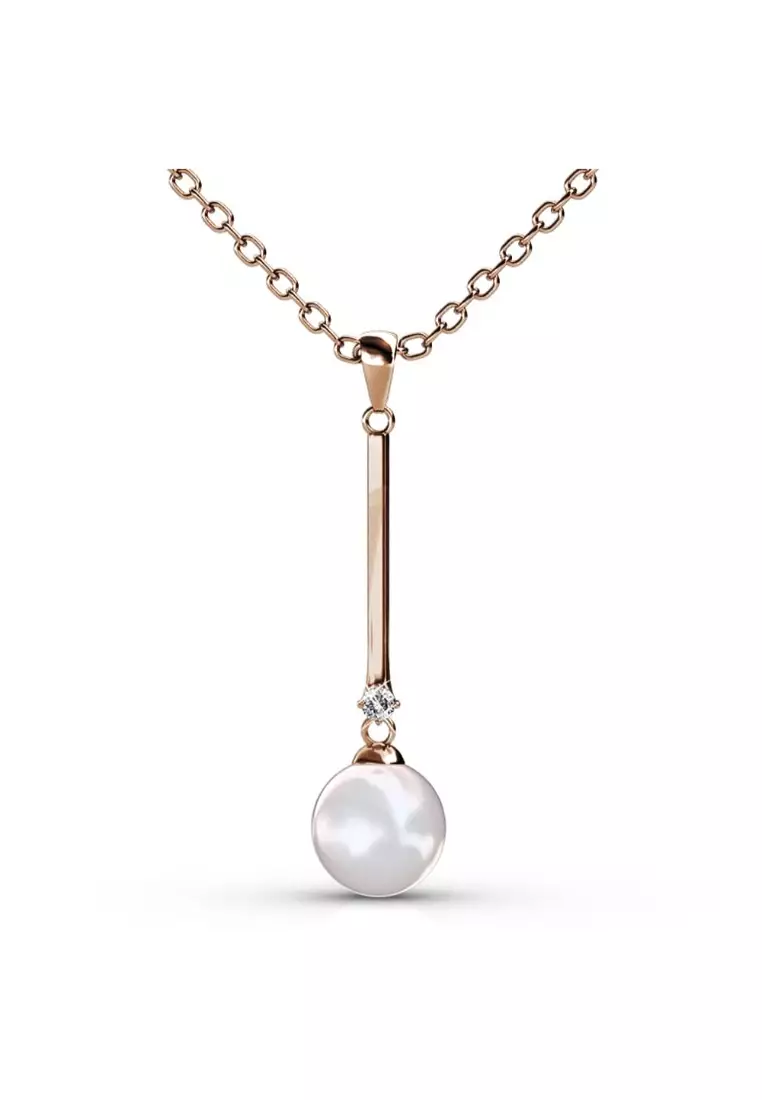 White gold 2024 and pearl necklace