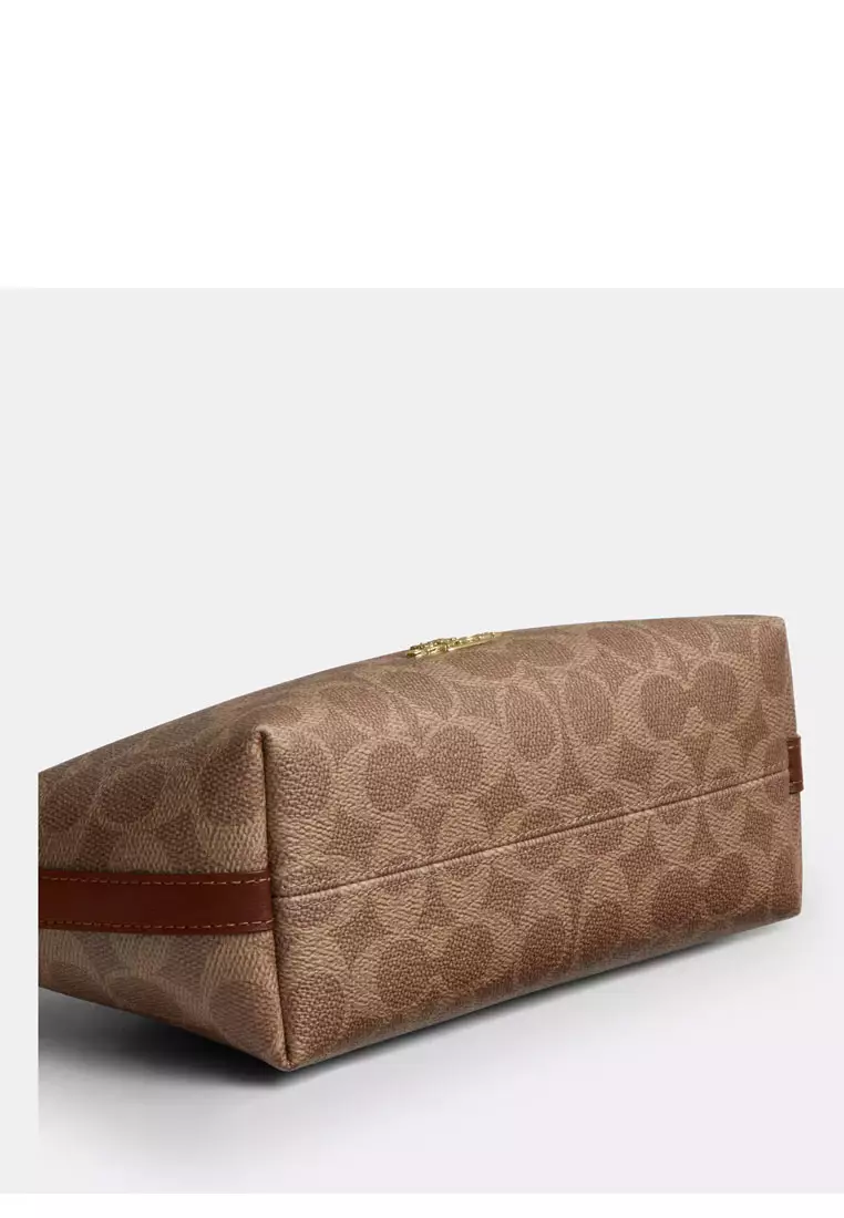 Caitlin Shoulder Bag In Signature Canvas