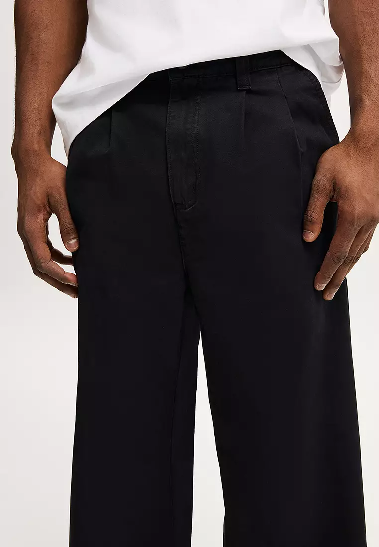 Super Baggy Pleated Pants
