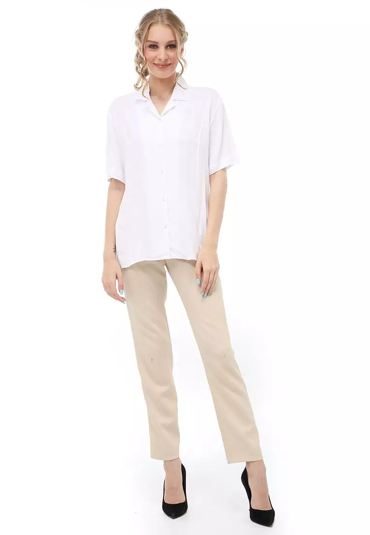 Holly Shirt Kemeja Basic Atasan Kasual Wanita Lengan Pendek Material Rayon ORIGINAL - White