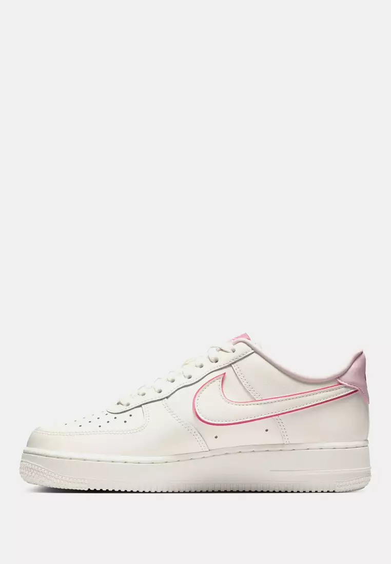 Air Force 1 '07 Essential Shoes