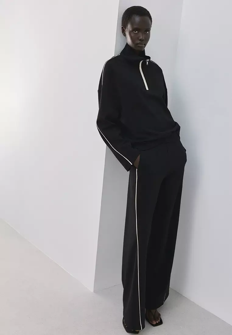 Turtleneck Sweatshirt With Zip