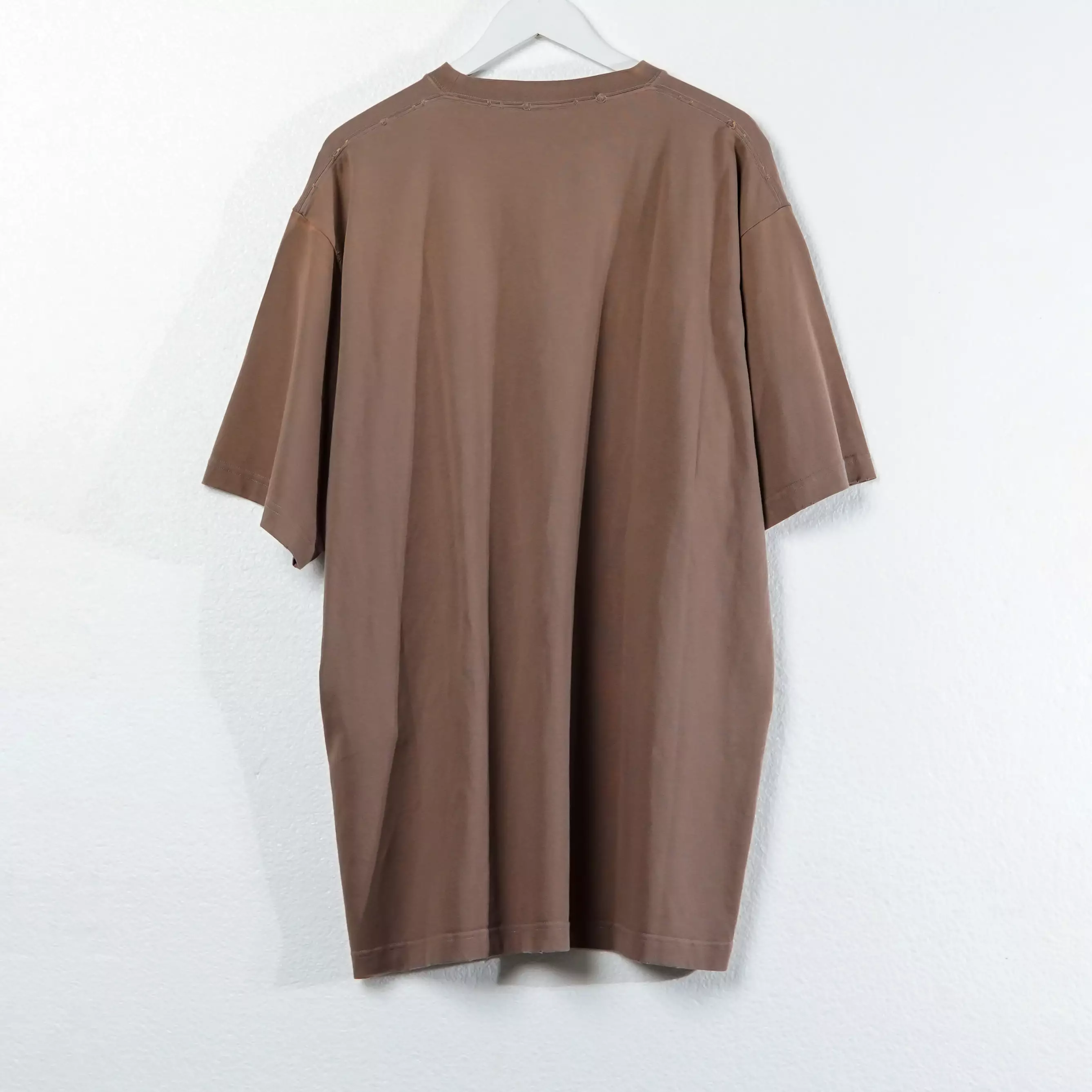 Kaos BALENCIAGA TEXT BLACK TAUPE TSHIRT 100% ORIGINAL
