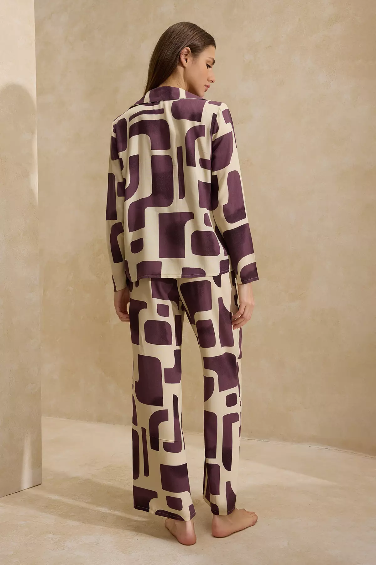 Multi Color Geometric Pattern Viscose Woven Pajamas Set Thmss26Pt1