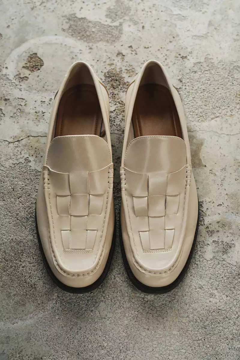 Discount on H&M  shoes - SKU: Braided loafers